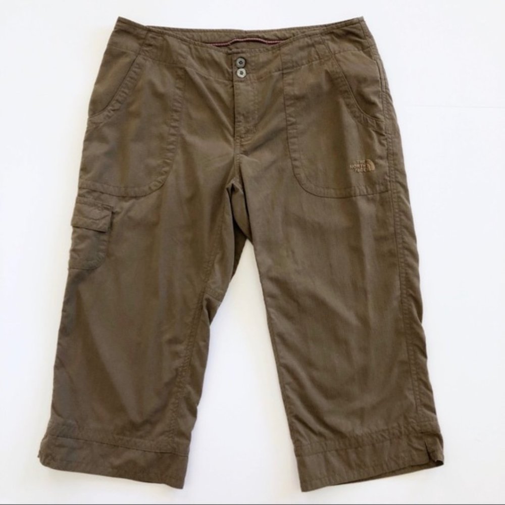 The North Face nylon capri pants cargo hiking 731